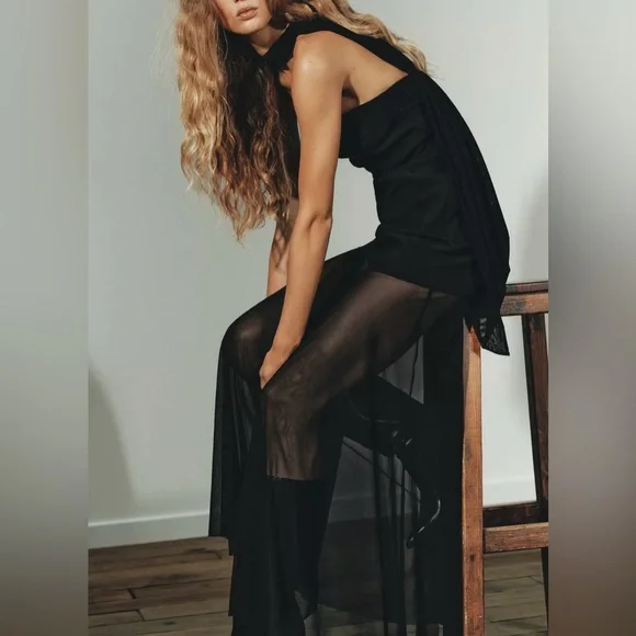 Zara COMBINED DRESS WITH TRANSPARENCIES medium REF. 2180/238 black - Picture 5 of 11